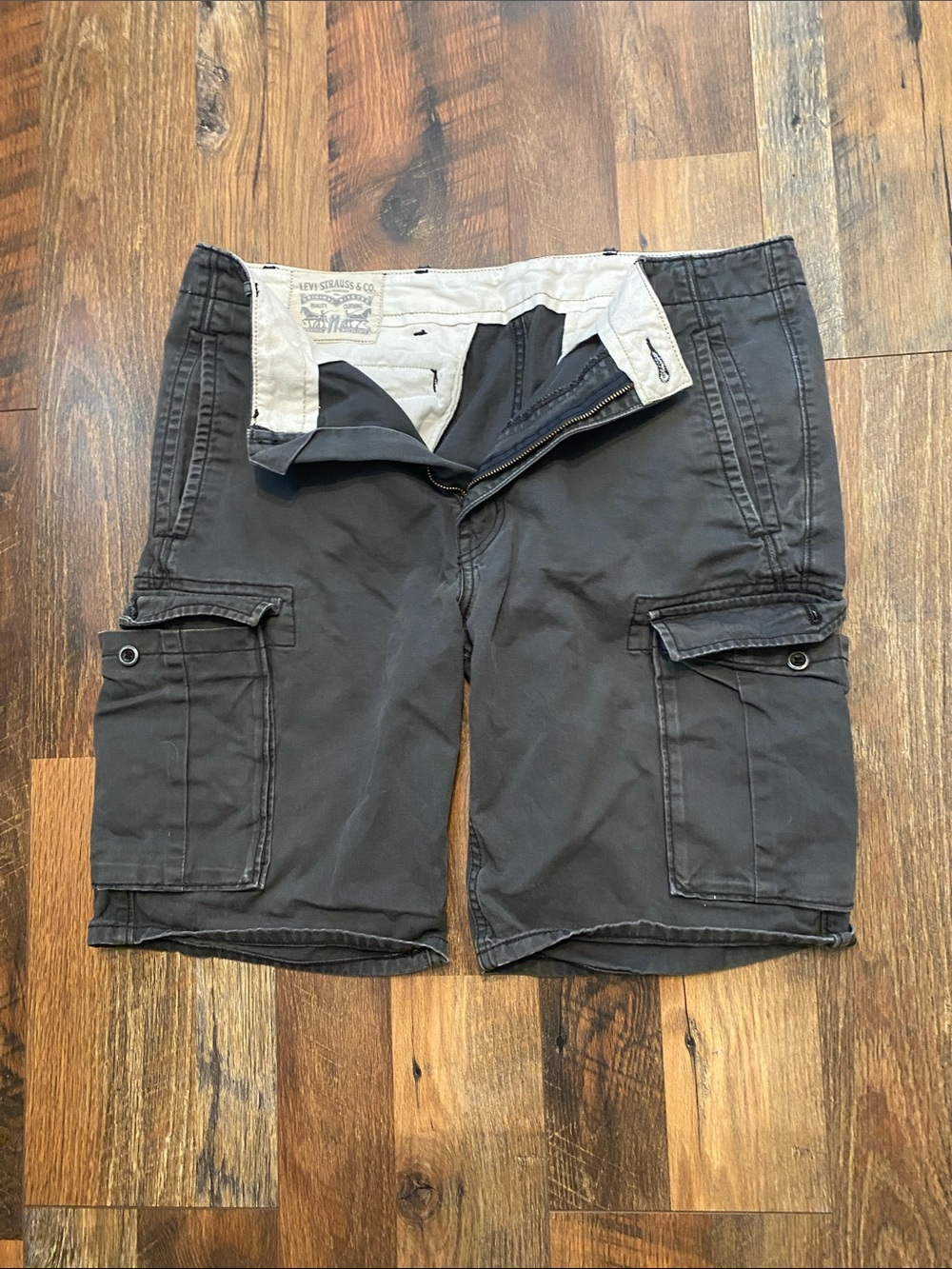 Levi's Men's Black Cargo Shorts with Utility Pockets